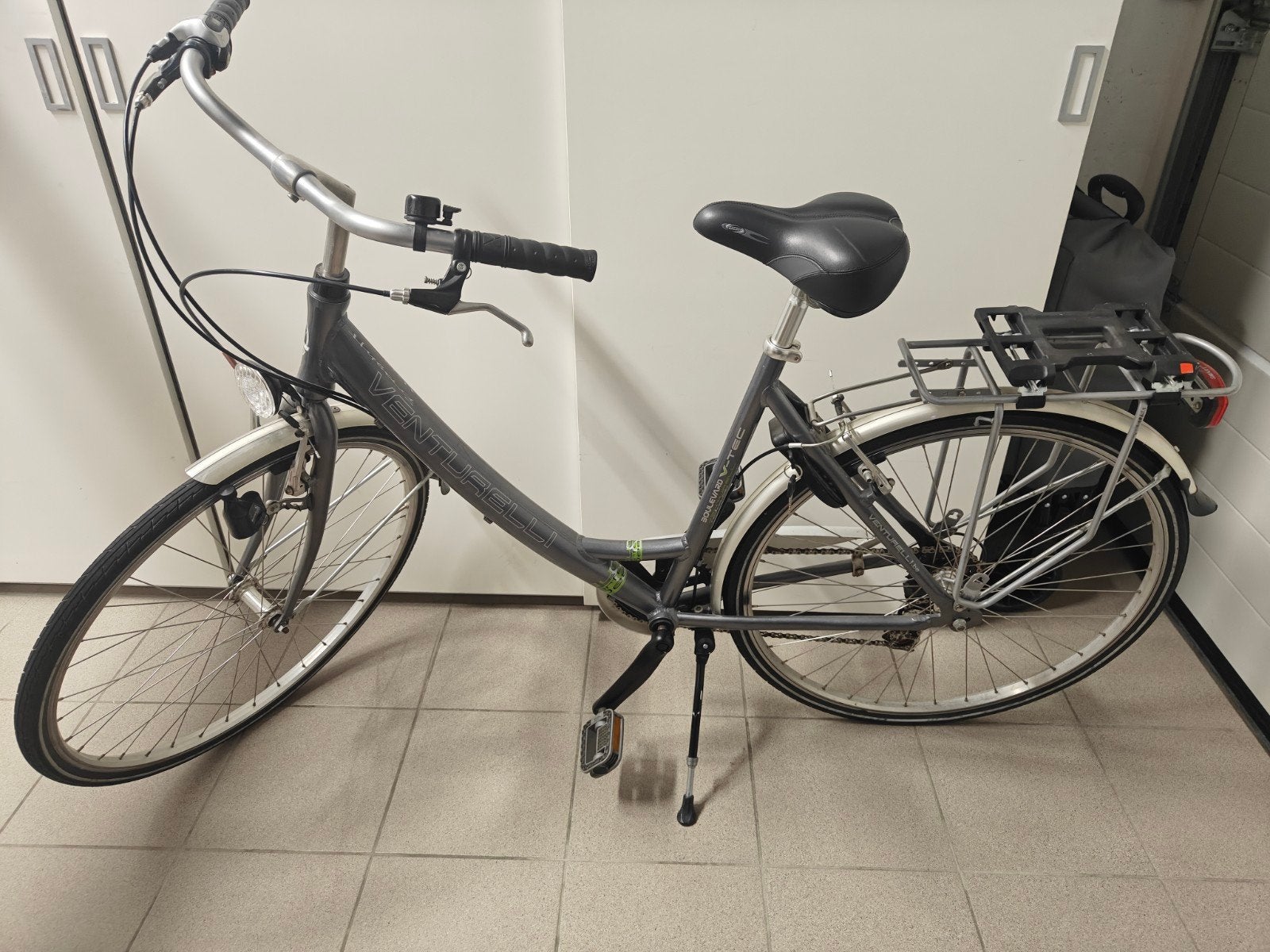 Venturelli damesfiets maat 52, Accès (extra) bas, Autres marques, Frein sur jante, Comme neuf