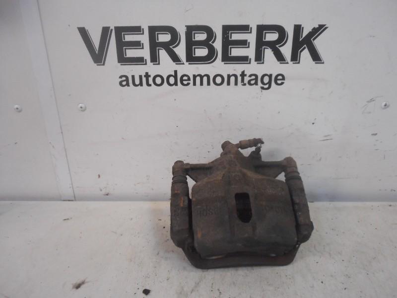 ETRIER DE FREIN AVANT GAUCHE Toyota Celica (T20) (57-25), Utilisé, Toyota