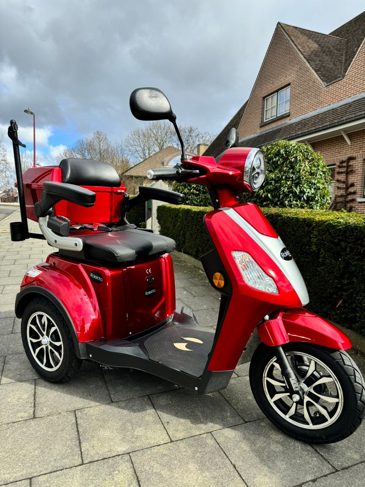 Lux Scootmobiel rolktro Driewiel Invalide scooter ( nieuwe ), Ophalen of Verzenden, Zo goed als nieuw