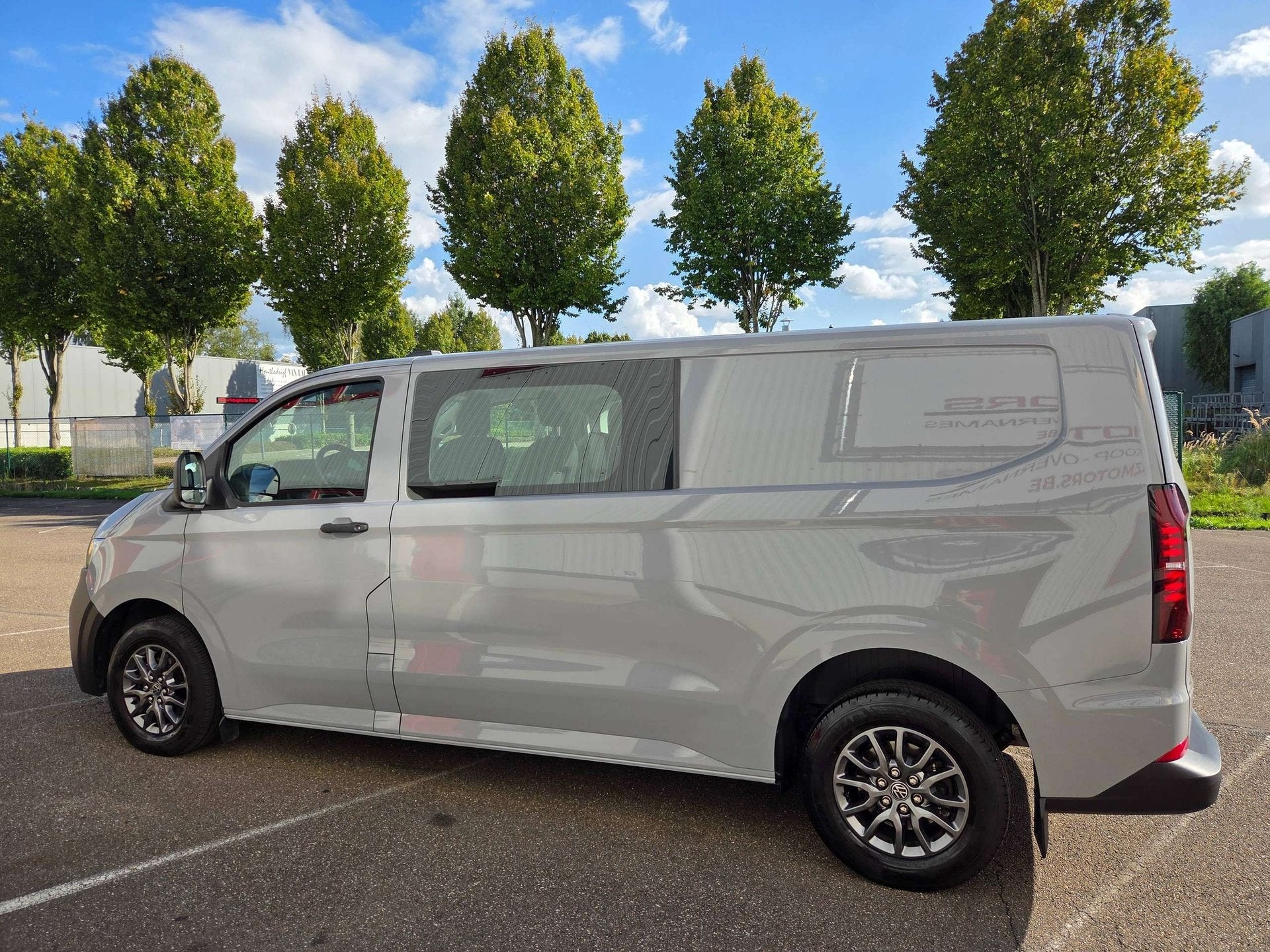 Volkswagen T7 Transporter 2.0 TDi DSG Lichte vracht/Dubbel c, Auto's, Automaat, Stof, Gebruikt, 4 cilinders