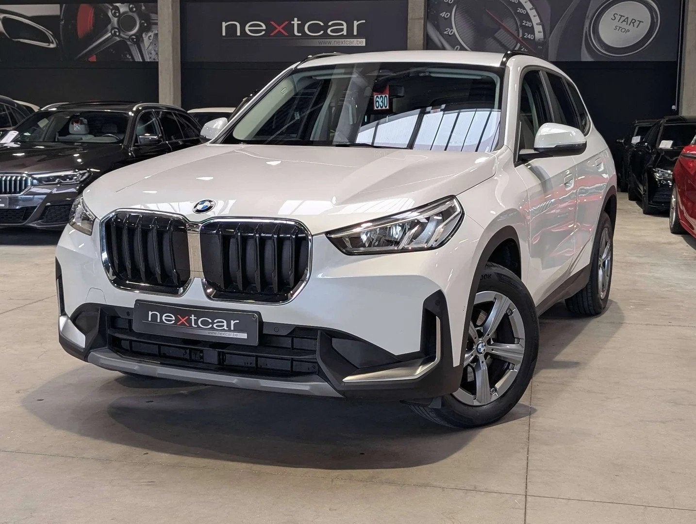 BMW X1 18iA sDrive !16000km! *NAVI PRO-CARPLAY-FULL LED-CAME, Autos : Divers, Automatique, 1499 cm³, Blanc, SUV ou Tout-terrain