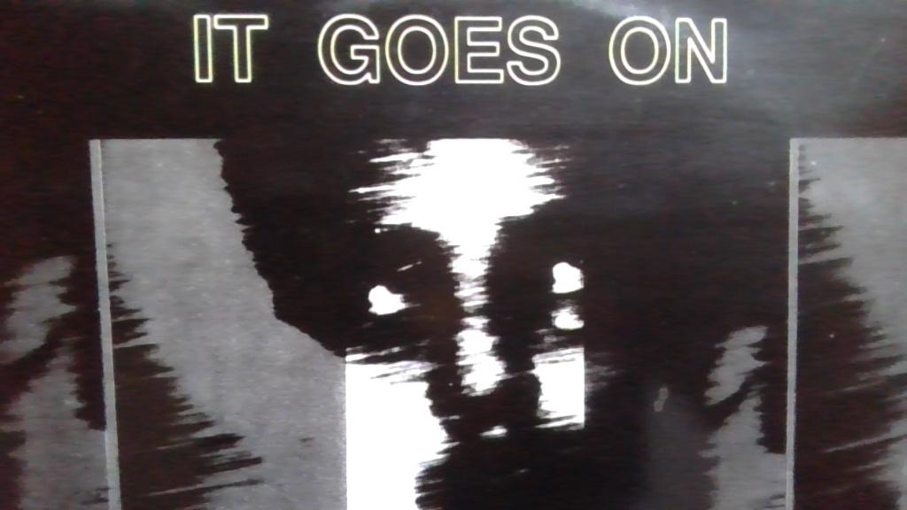 BRAINWAVE " IT GOES ON " ( DIKI ), Cd's en Dvd's, Vinyl | Dance en House, Ophalen of Verzenden, Zo goed als nieuw, 12 inch, Techno of Trance