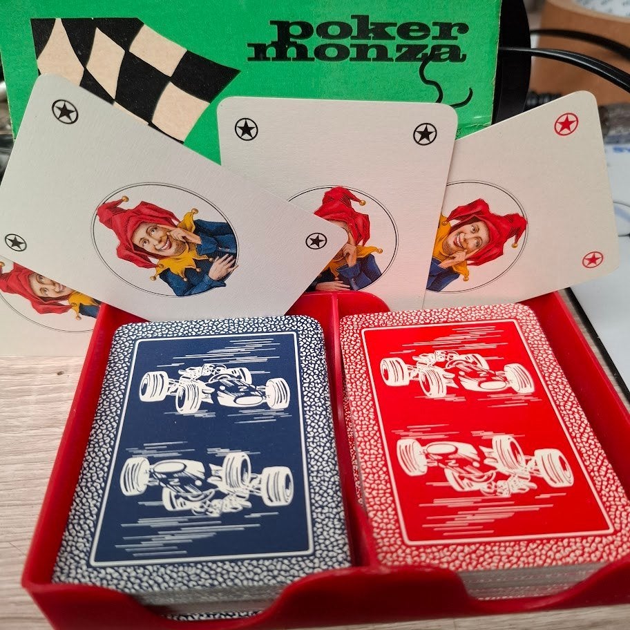 Poker Monza Kaartspel  2x52 kaarten  2 x 2 jokers, Hobby en Vrije tijd, Gezelschapsspellen | Kaartspellen, Ophalen of Verzenden