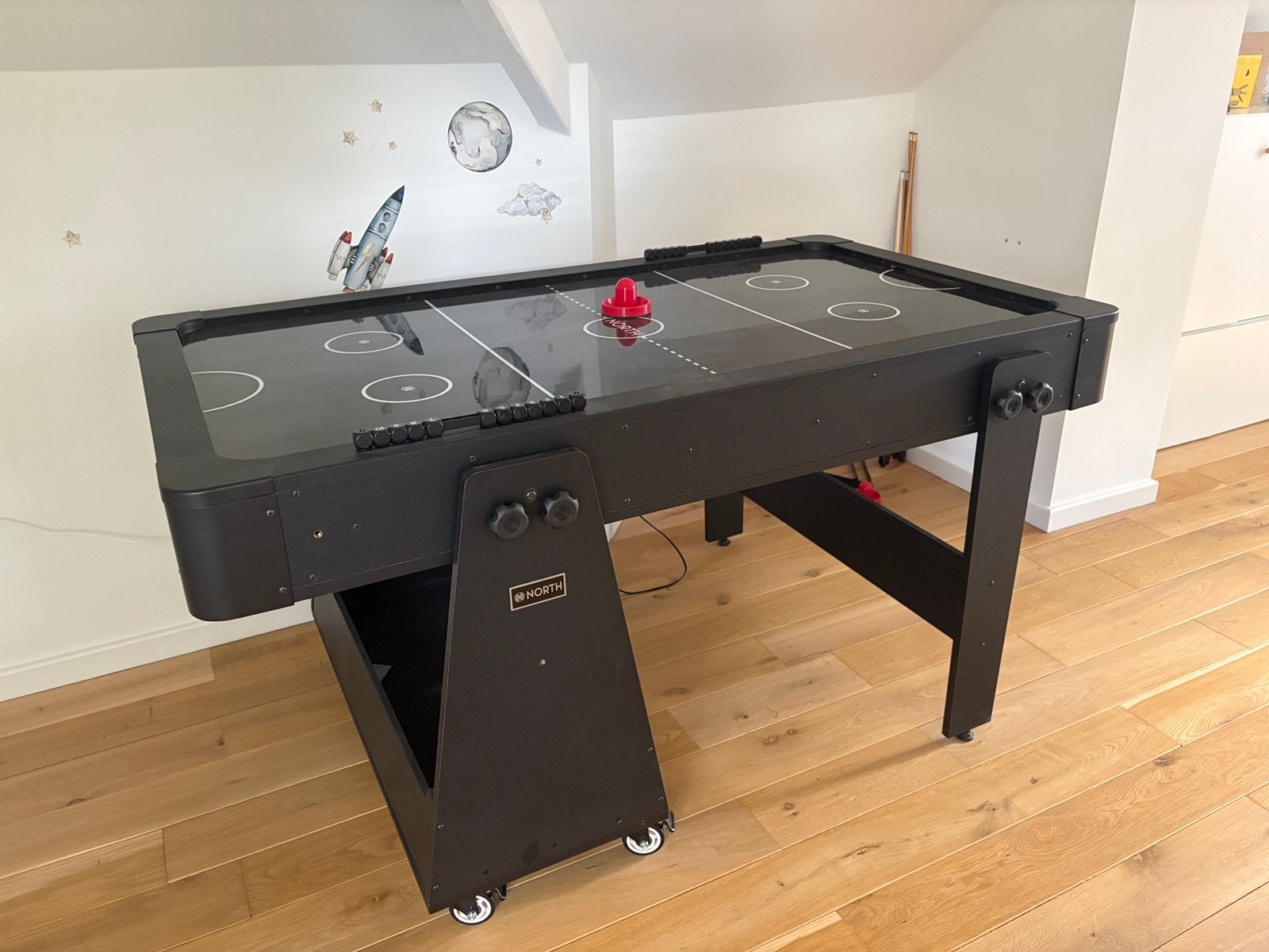 Airhockey / pooltafel twist 2 in 1 Max wheels, Enlèvement, Table de billard