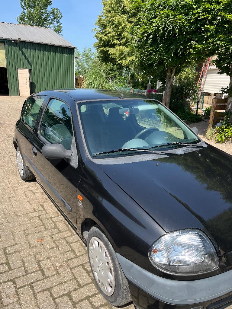Clio 1.2, Auto's, Voorwielaandrijving, Zwart, Handgeschakeld, Particulier