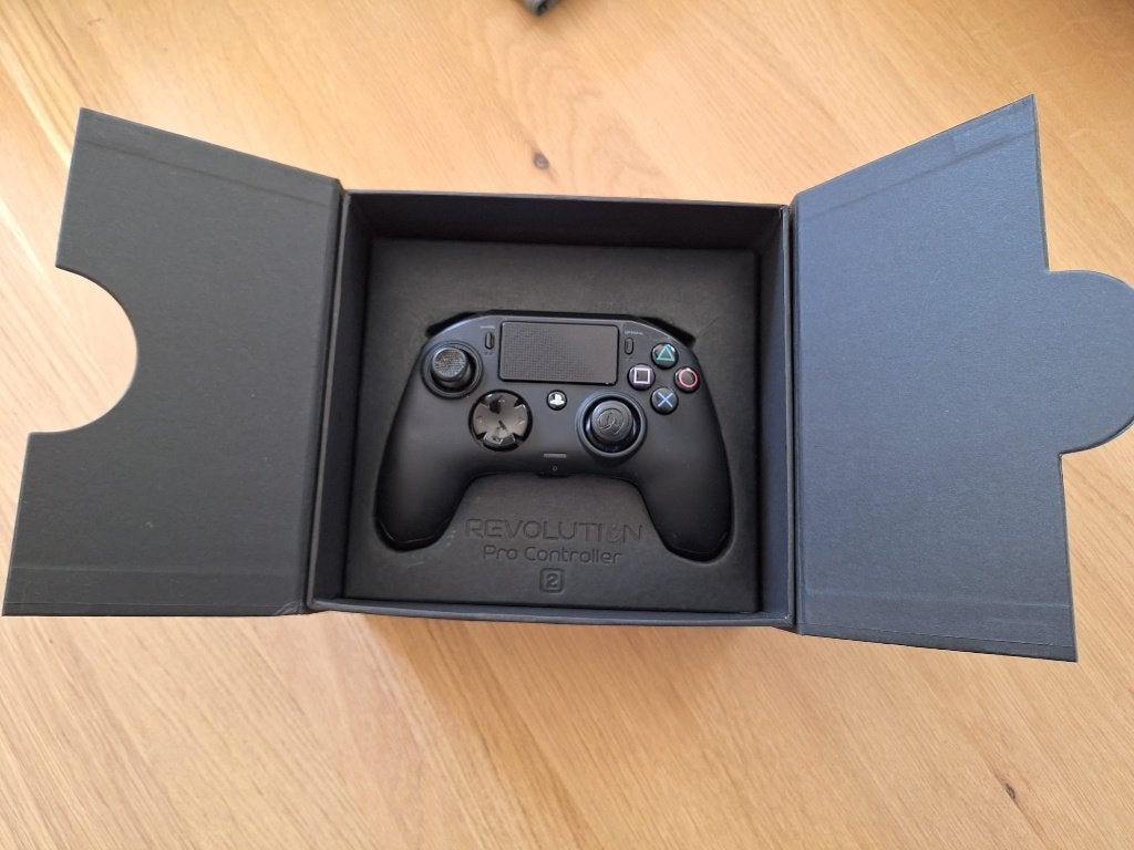 Nacon revolution pro 2 controller, Enlèvement, Comme neuf, Contrôleur, PlayStation 4