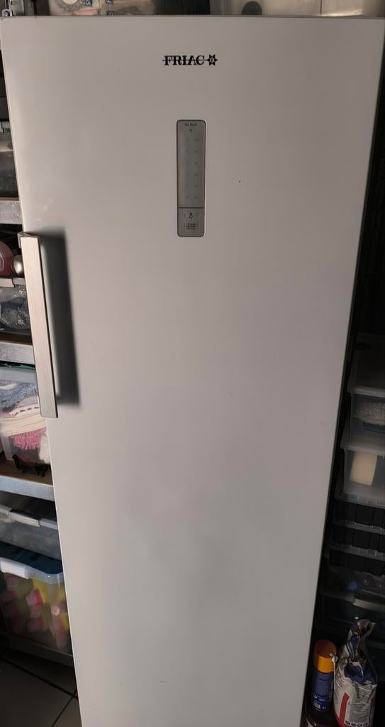 Congélateur FRIAC, Elektronische apparatuur, Vriezers en Diepvrieskisten, Ophalen, Zo goed als nieuw, Tussenbouw, Vrieskast
