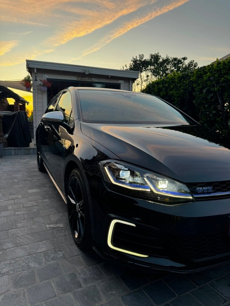 VW GOLF GTE 18000€, Achat, 110 kW, Autres couleurs, Noir