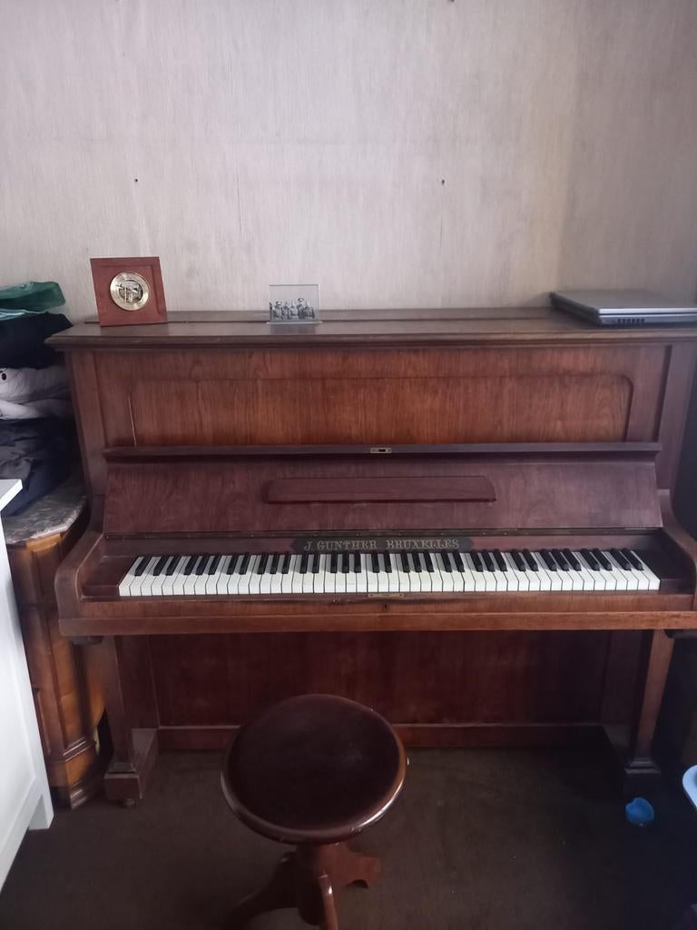 Piano droit Gunther, Musique & Instruments, Enlèvement, Piano
