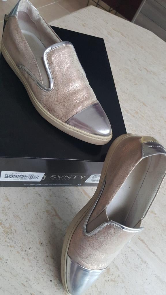 Mocassins taille 36, Enlèvement