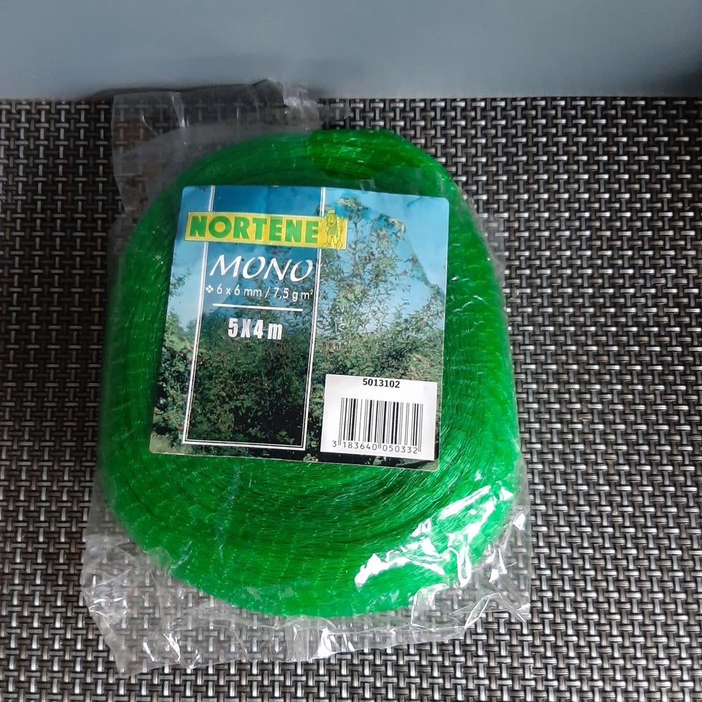 Filet pour arbre fruitier. 4x5 m, Enlèvement