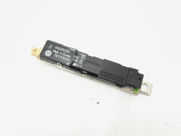 Antenne amplificateur d'un Volkswagen Scirocco, Volkswagen, -, 3 mois de garantie, Utilisé