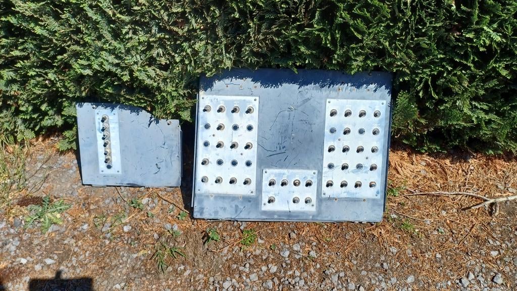 Circuit Breaker Panels A320, Enlèvement ou Envoi
