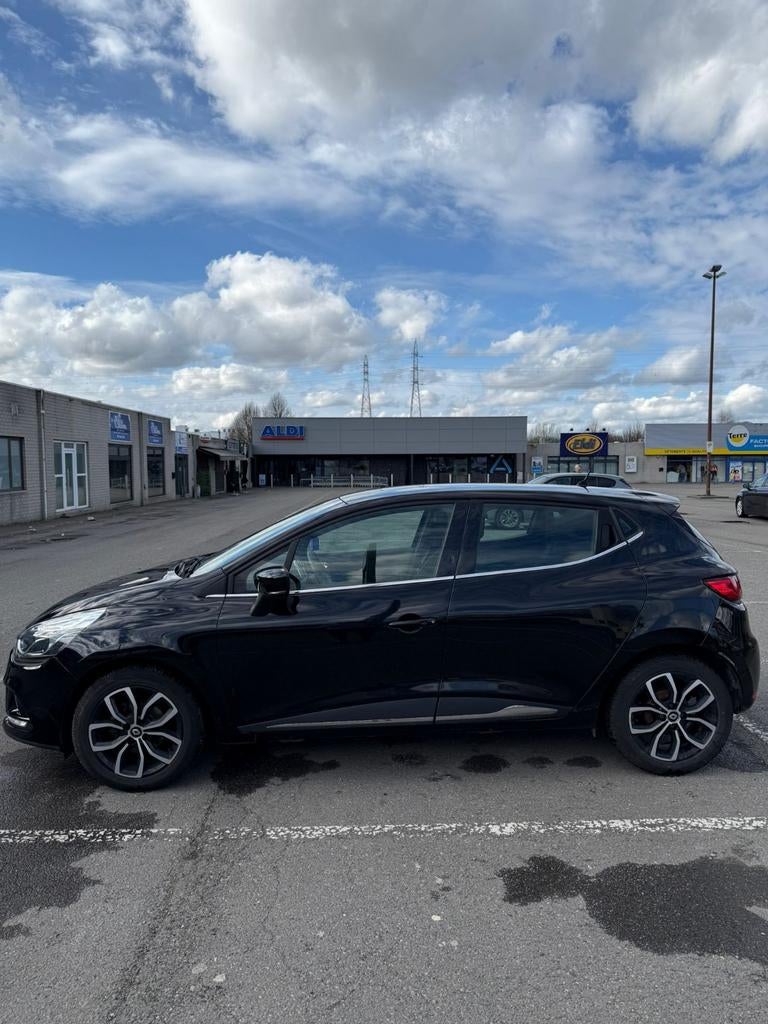 Renault cloi 4 essence, Achat, Noir, Particulier, Essence