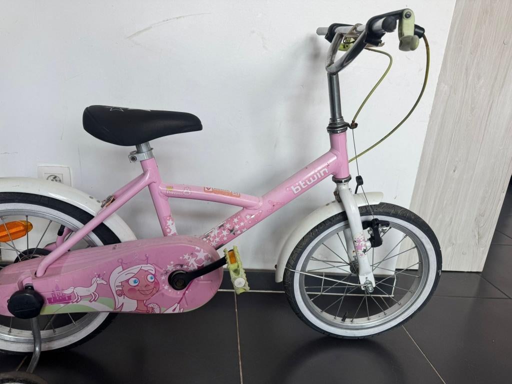 Gebruikte btwin meisjesfiets 16 inch, Fietsen en Brommers, Ophalen, Gebruikt, B-Twin, Handrem
