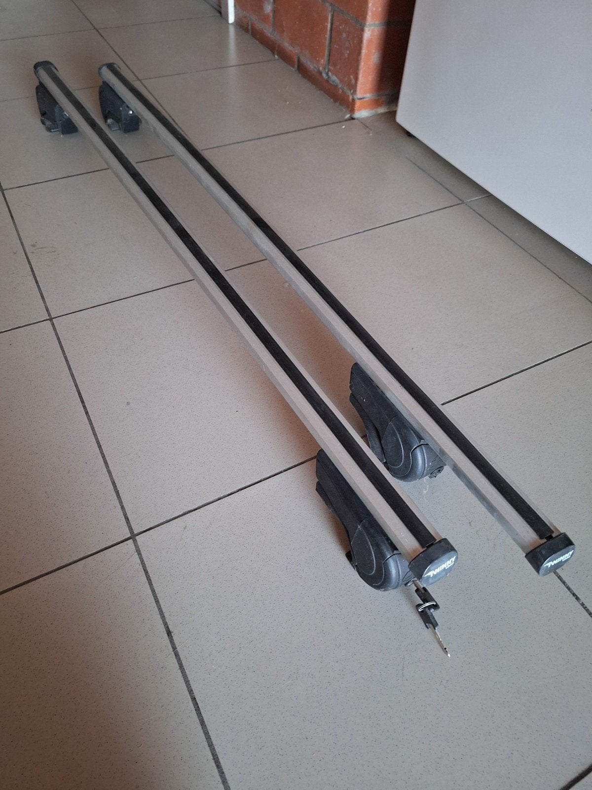 porte-bagages pour rails de toit, Enlèvement