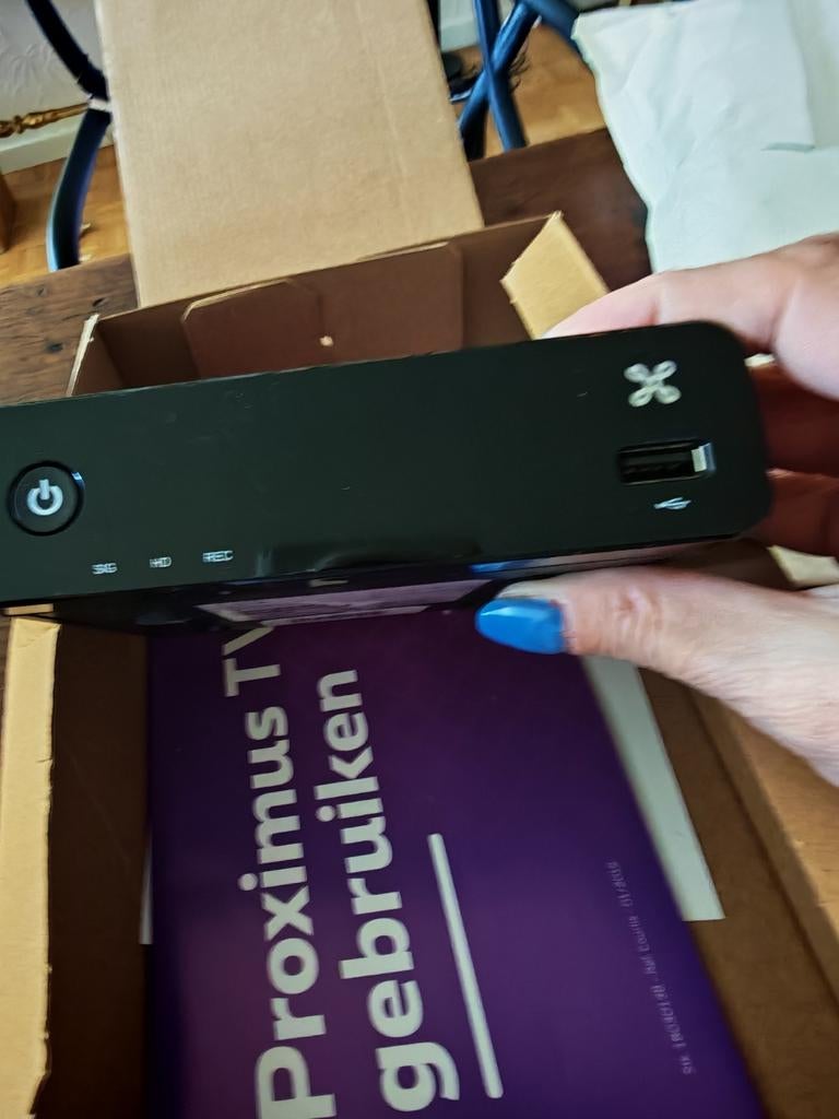 Décodeur TV V5 compact, Enlèvement ou Envoi