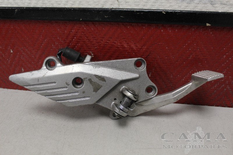 SCHETSPLAAT RECHTS VOOR Kawasaki, Dhr. S. di Majo, Gebruikt, Info@cama-motorparts.nl, P.J. Troelstraweg 8 8
3144 CX  MAASSLUIS, NL