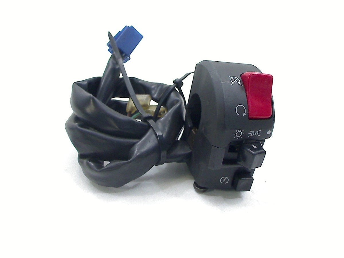 STUURSCHAKELAAR RECHTS FZS 600 Fazer 2002-2003 (FZS600), Motoren, Dhr. S. di Majo, Gebruikt, Info@cama-motorparts.nl, P.J. Troelstraweg 8 8
3144 CX  MAASSLUIS, NL