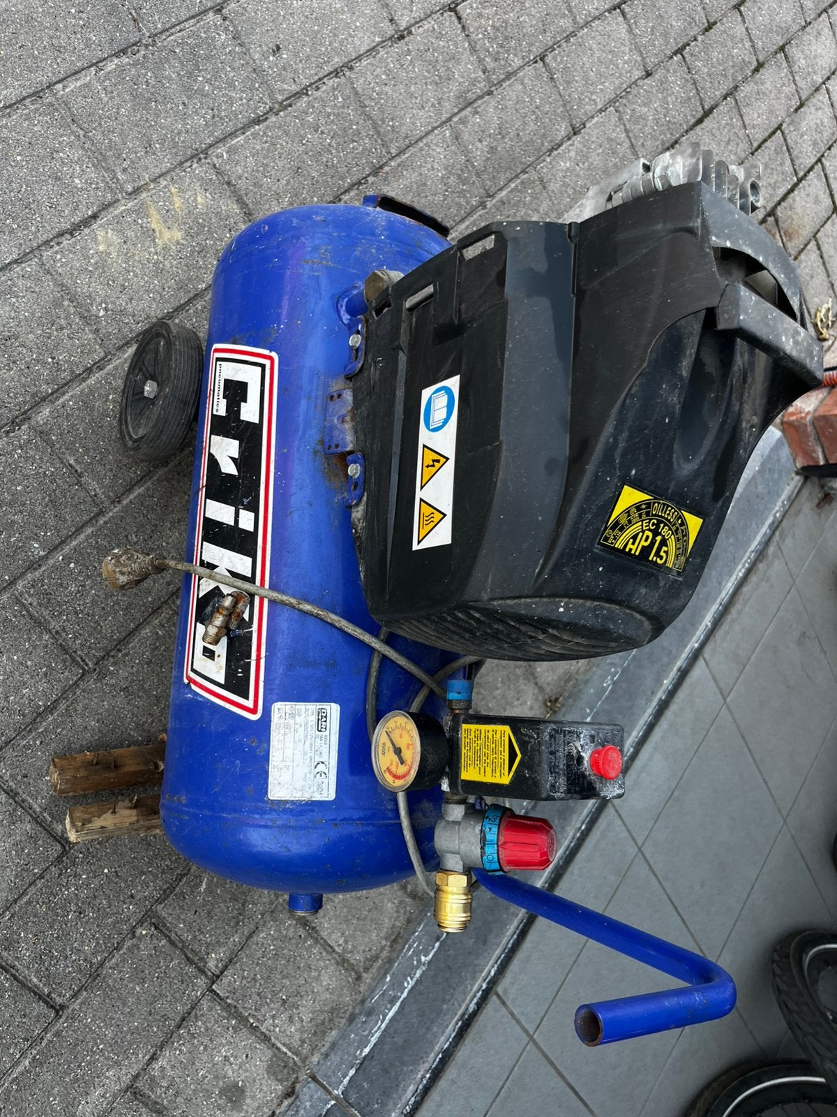 Compresseur d'air sans huile Dari Smile 25, 1,5 CV, 8 bars,, Enlèvement, Comme neuf