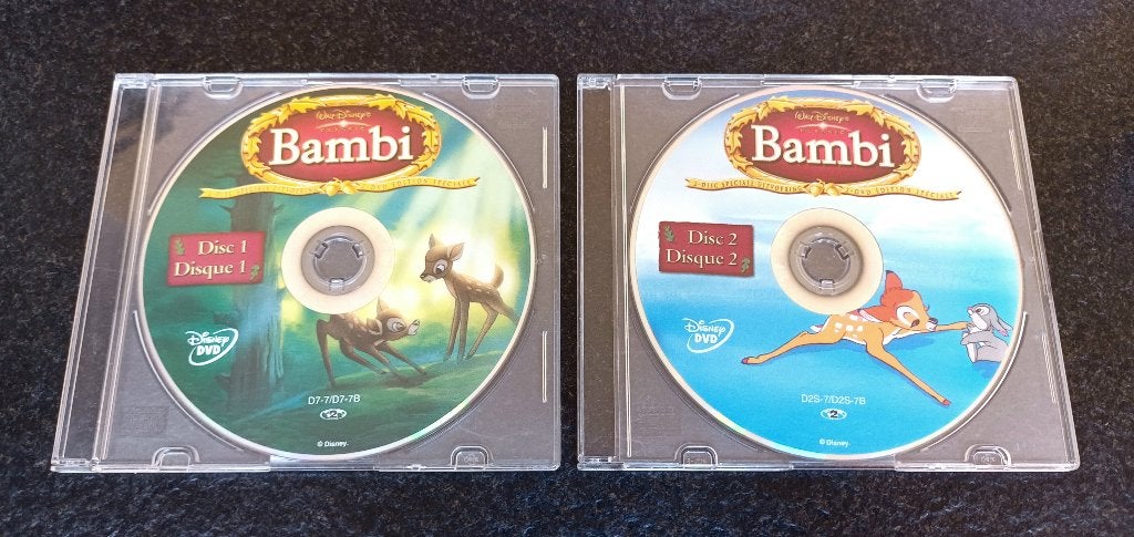 Bambi - Special Edition - 2 disc, CD & DVD, DVD | Films d'animation & Dessins animés, Comme neuf, Matériel bonus, Tous les âges