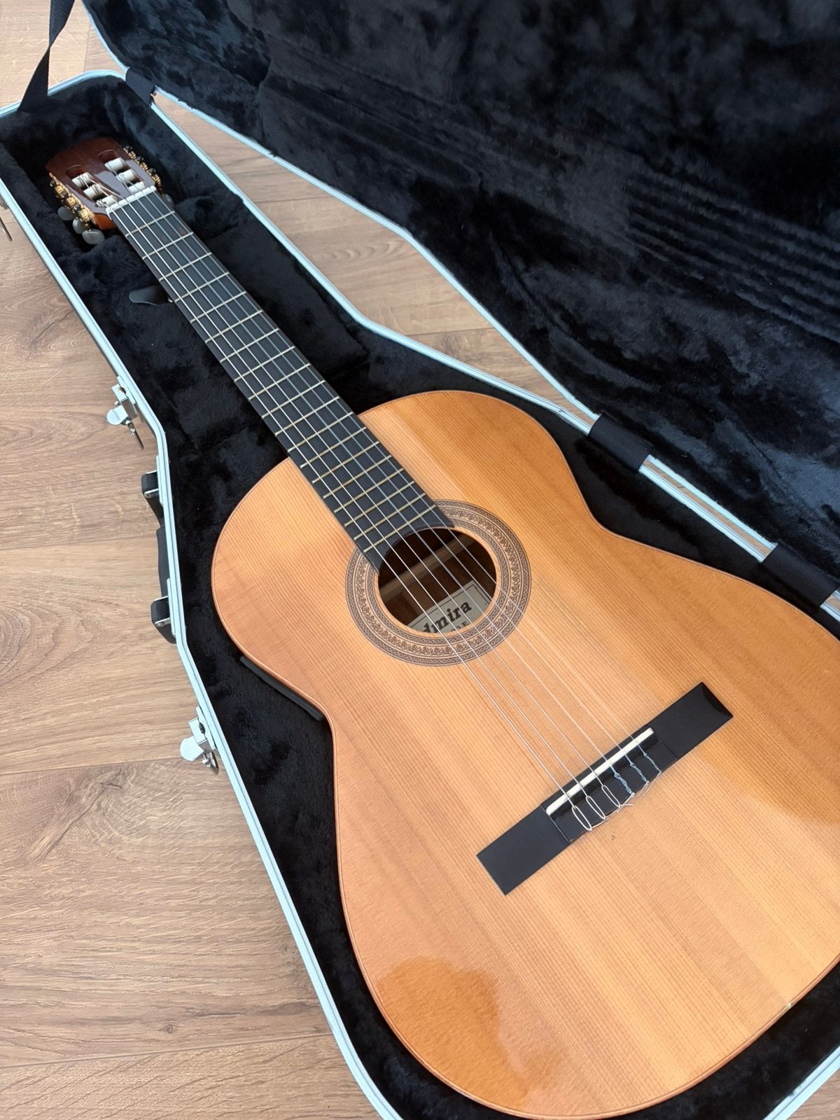 Admira 1000E, Ophalen, Gebruikt, Klassieke of Spaanse gitaar, Met koffer