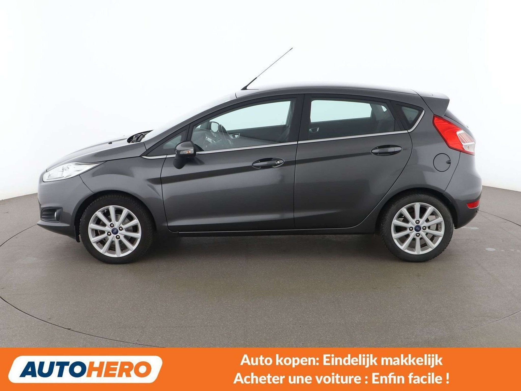 Ford Fiesta 1.0 Titanium (année de construction 2015), Autos, Achat, 998 cm³, Boîte manuelle, Noir