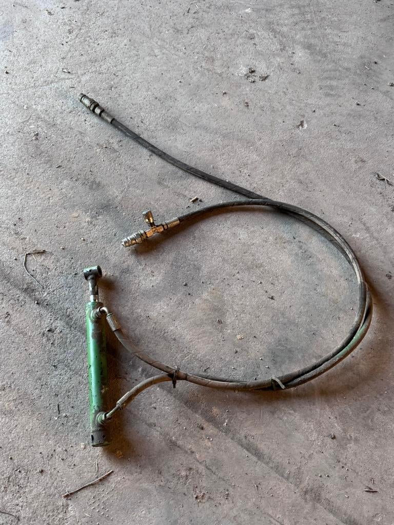 Hydraulische cilinder, Ophalen