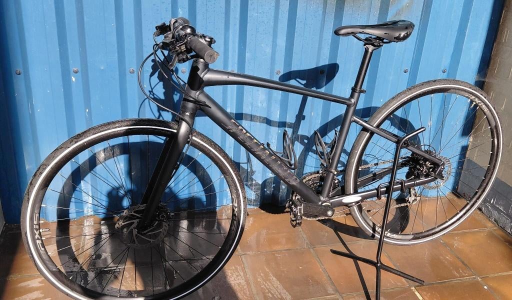 Specialized Sirrus 2 – Topstaat - slechts +-500km -  Te Koop, Fietsen en Brommers, Fietsen | Dames | Sportfietsen en Toerfietsen