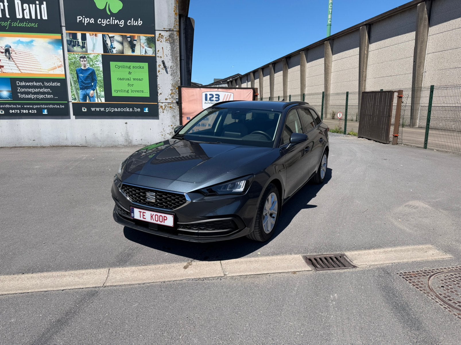 Seat Leon St 1.5e Tsi MHEV move dsg full link, Autos, Seat, Entreprise, Achat, Leon, Caméra de recul, Phares directionnels, Régulateur de distance