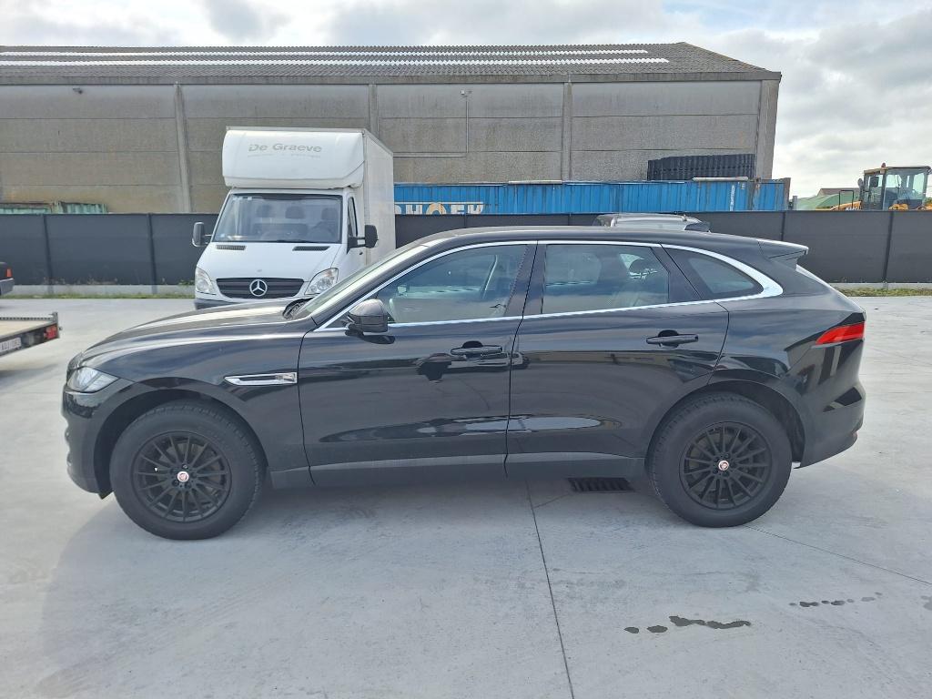 Jaguar F-pace 2.0D | AWD, Automaat, 139 g/km, Zwart, Leder