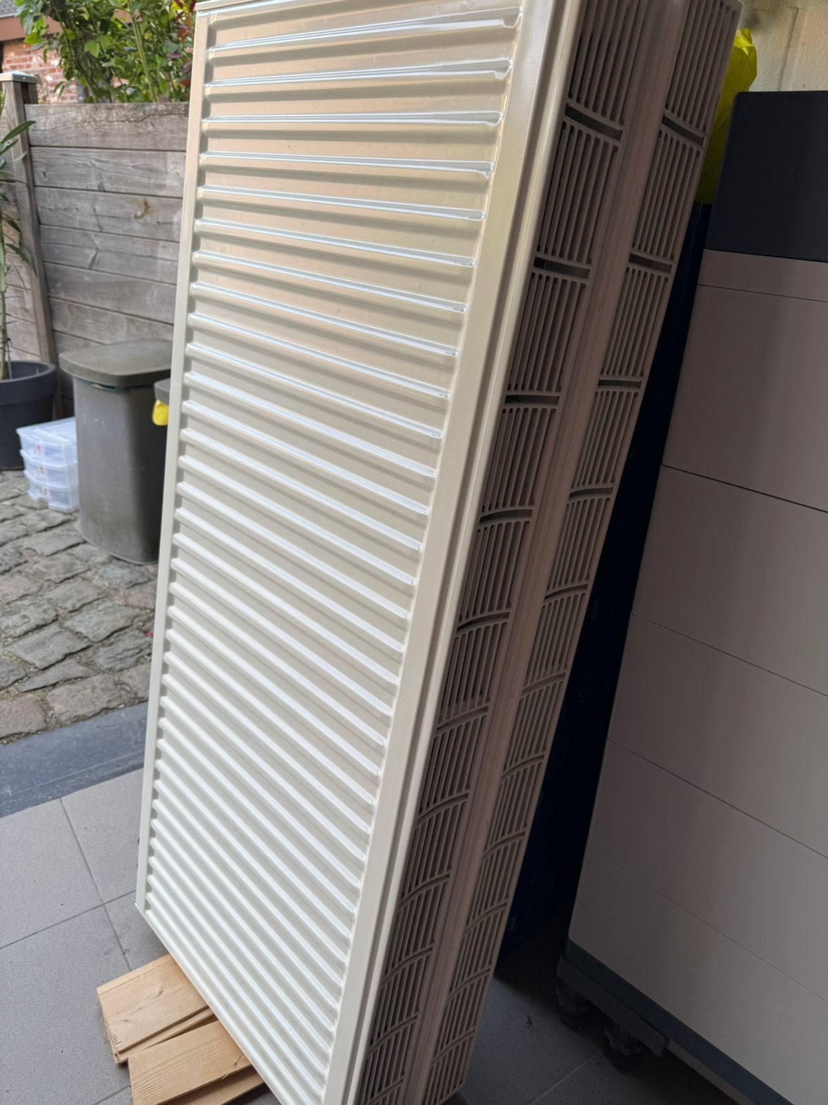 Stelrad Novello Type 22 - set 3 radiatoren, Bricolage & Construction, Chauffage & Radiateurs, Comme neuf, Radiateur, 800 watts ou plus
