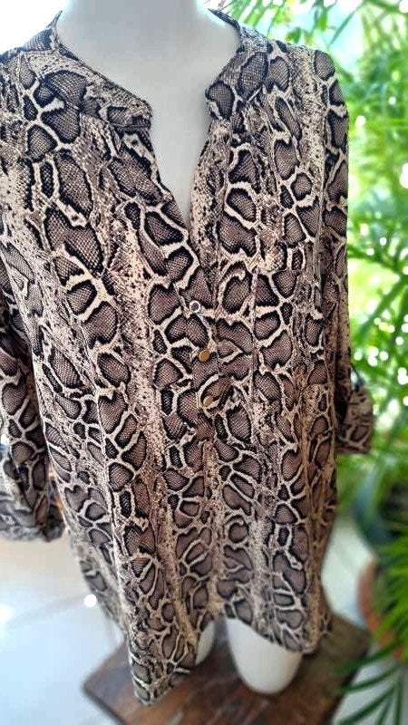 prachtig authentiek luipaard T-shirt blouse, Overige kleuren, Maat 42/44 (L), Nieuw, Ophalen of Verzenden