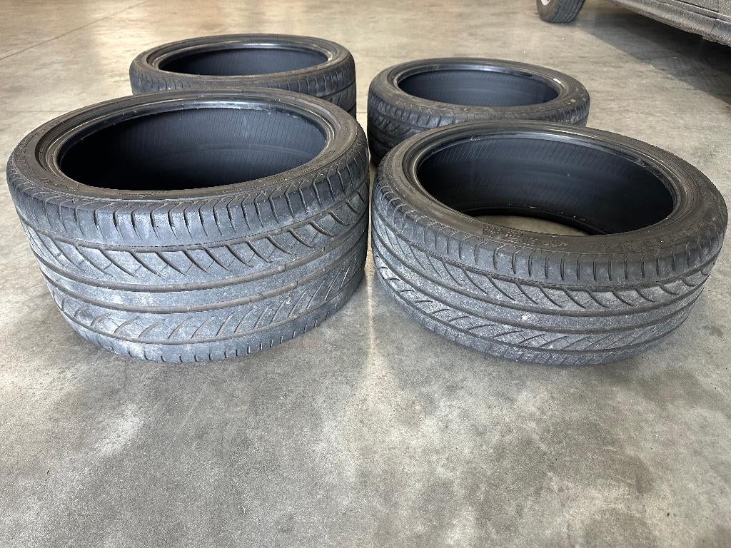 Bridgestone Potenza S-02A 2st :225/40R18 en 2st : 285/30 R18, Ophalen, 18 inch, Gebruikt, 285 mm