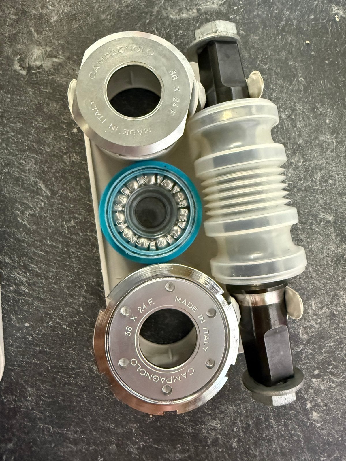 Campagnolo trapas Athena -Super Record titanium, Fietsen en Brommers, Ophalen of Verzenden, Nieuw