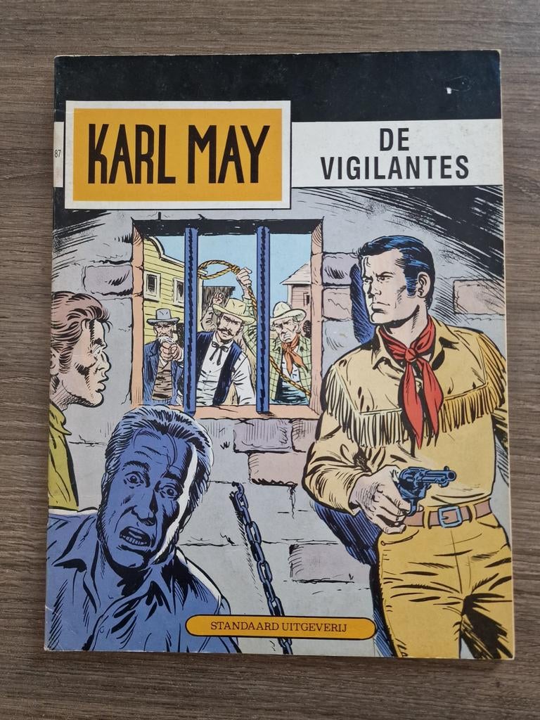 Strips. Karl may, Gelezen, Willy Vandersteen, Ophalen of Verzenden, Meerdere stripboeken