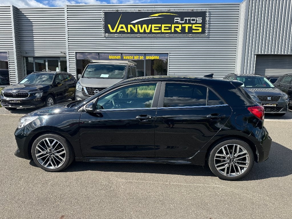 Kia Rio "GT-LINE", benzine, 100 pk, CARPLAY-ANDROID/ CAMERA, Voorwielaandrijving, Euro 6, Leder en Stof, Zwart