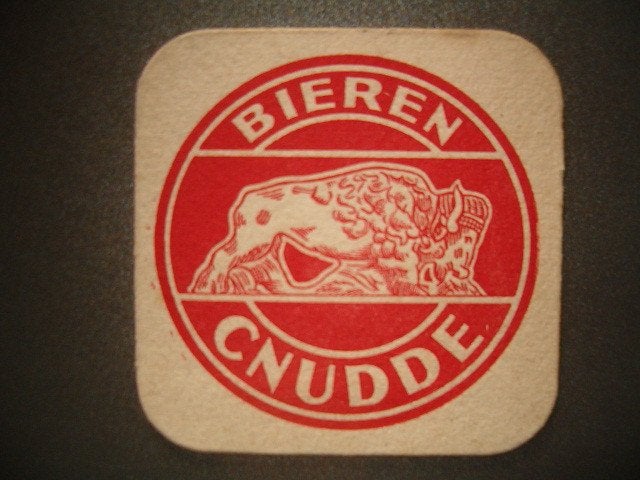Tapis à bière Cnudde Eine 1 : 96 x 96 mm, Enlèvement ou Envoi, Utilisé, Sous-bock