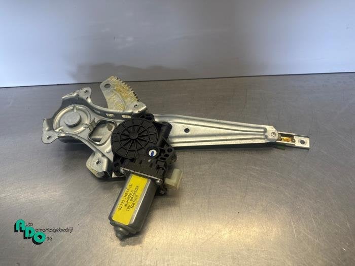 Ruitmechaniek 4Deurs links-achter van een Nissan Note (Note, Gebruikt, -, -, Ophalen of Verzenden