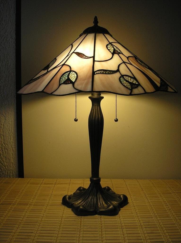 Tiffany tafellamp met tulpen, Enlèvement, Comme neuf, Verre, Moins de 100 cm