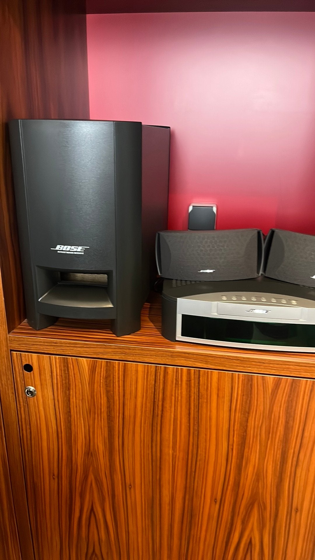 BOSE, Enlèvement, Comme neuf
