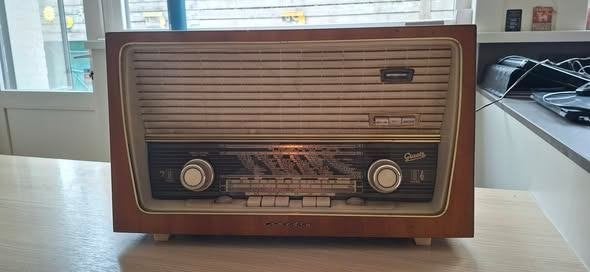 Buizenradio Graetz Comedia 815 jaren 60, Enlèvement