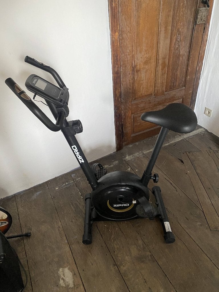 Vélo d'appartement magnétique ZIPRO (Très bon état), Enlèvement, Comme neuf, Jambes, Vélo d'appartement