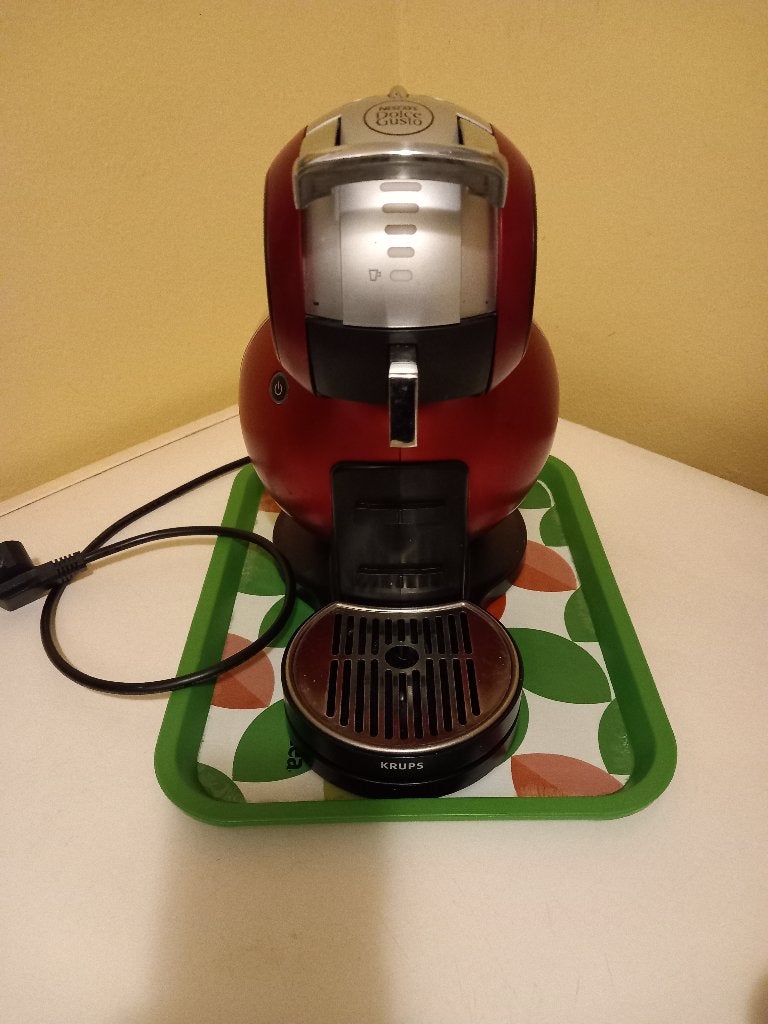 Dolce gusto voor reparatie of voor accessoires, Elektronische apparatuur, Ophalen, Gebruikt, Espresso apparaat, 1 kopje
