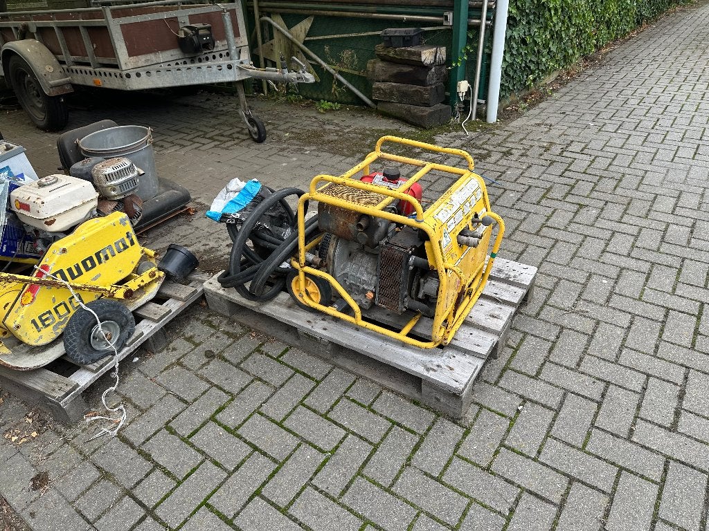 Hydraulische unit met breekhamer, Enlèvement