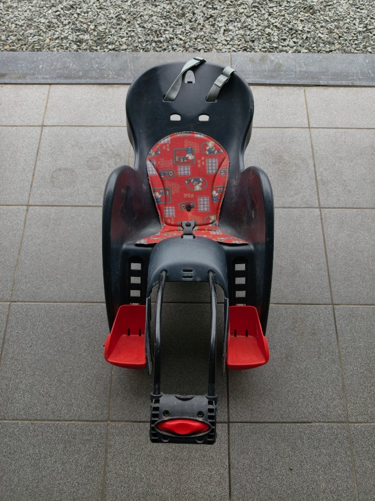 Polisport Wallaroo, Fietsen en Brommers, Fietsaccessoires | Fietsstoeltjes, Gebruikt, Achterzitje, 9 t/m 18 kg, Voetsteuntjes