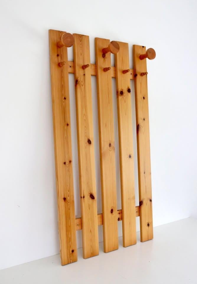 Vintage Tilja IKEA Wall-mounted coat rack, Huis en Inrichting, Woonaccessoires | Kapstokken, Gebruikt, Wandkapstok, Hout, Ophalen