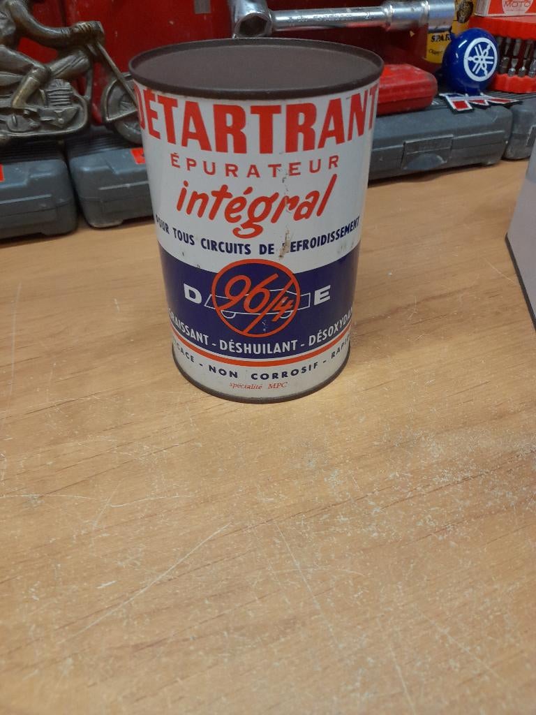 ancien bidon huile plein 96/4 detartrant antigel, Envoi, Utilisé, Autres types