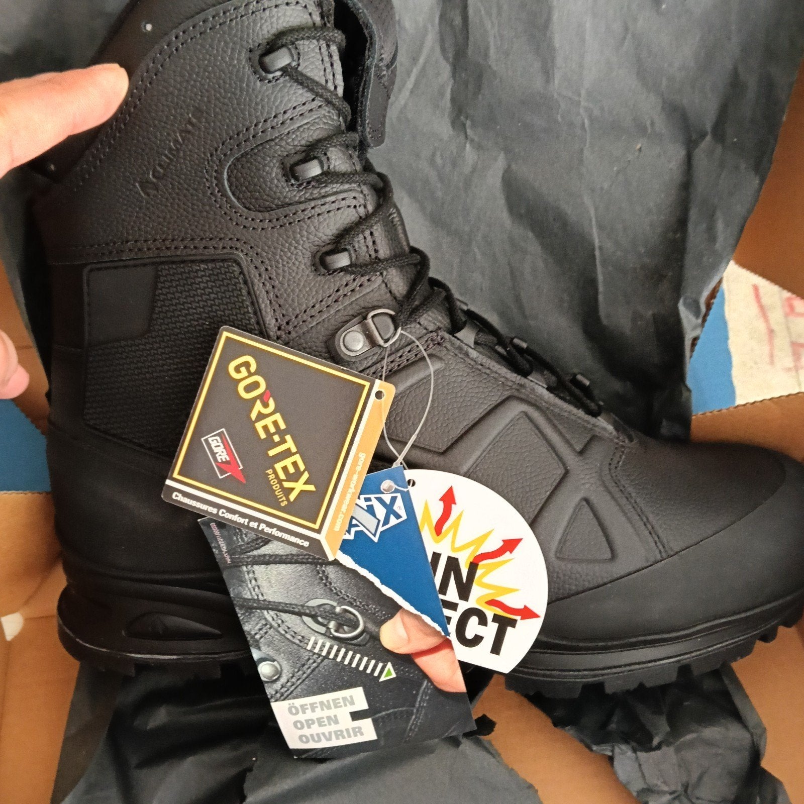 chaussures d intervention, Envoi, Neuf, Taille 46 (S) ou plus petite