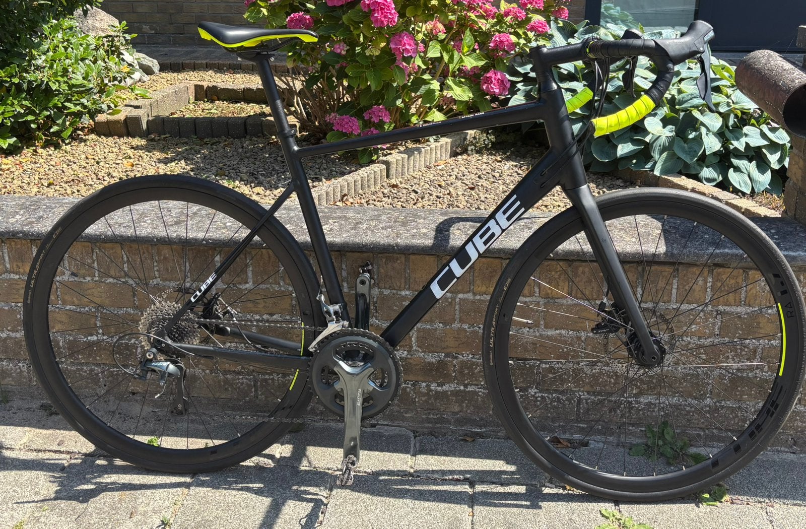Koersfiets: Cube Attain race, Ophalen, Zo goed als nieuw